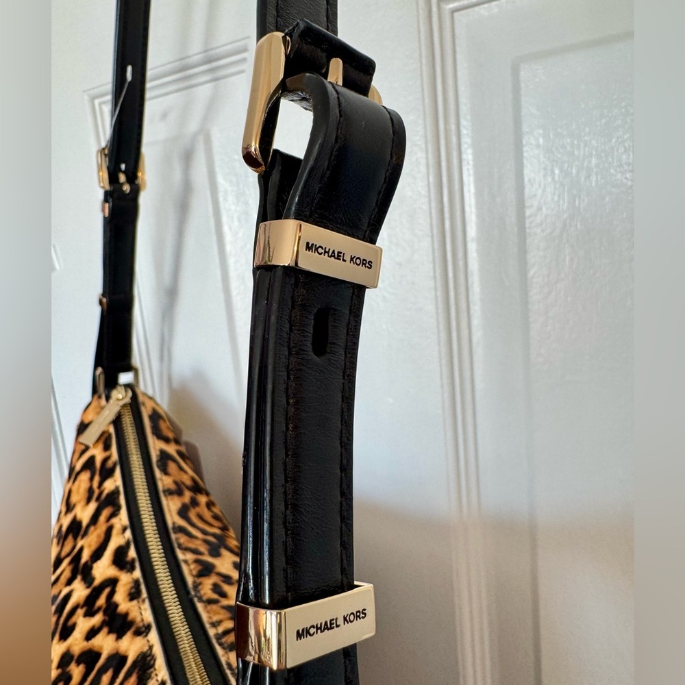 Michael Kors Nolita Medium Leopard Print Calf Hair Convertible Shoulder Bag NWT - Picture 6 of 16